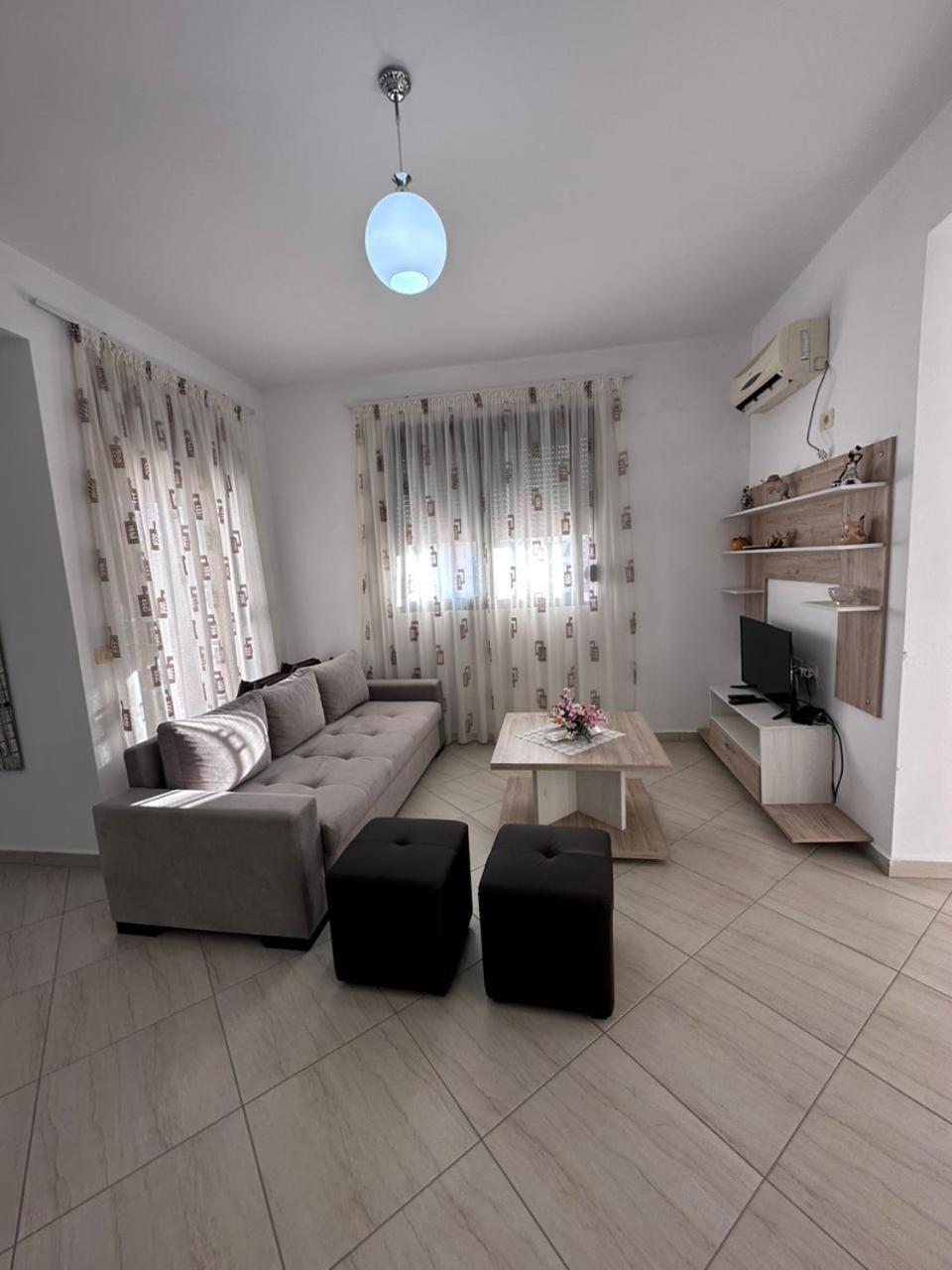 Payo Apartments Sarandë Pokoj fotografie