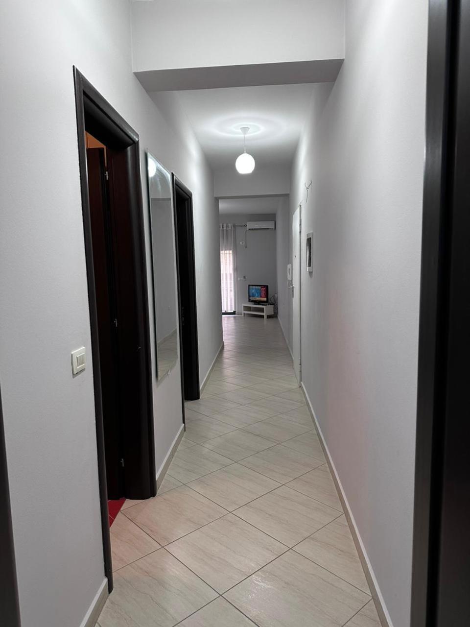 Payo Apartments Sarandë Pokoj fotografie